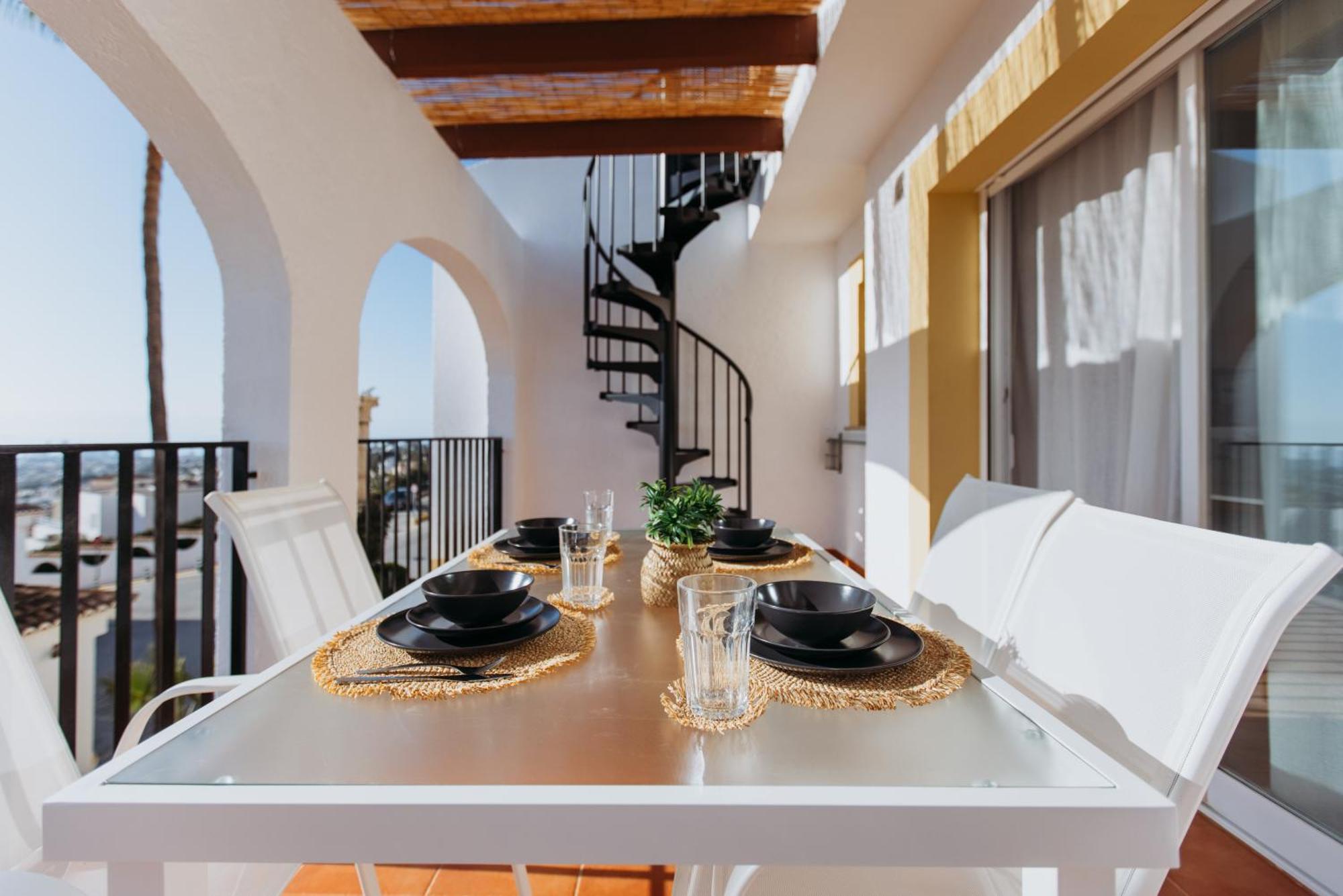 Casa Sunrise - Costa Blanca House With Rooftop, Swimming Pools And Panoramic Sea And Calpe Views Εξωτερικό φωτογραφία
