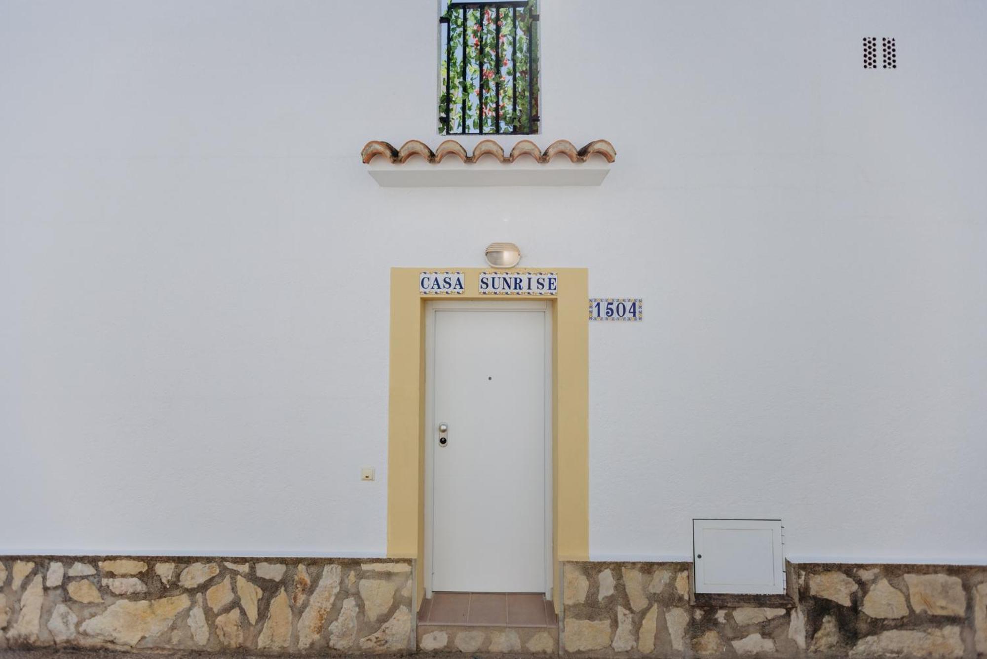 Casa Sunrise - Costa Blanca House With Rooftop, Swimming Pools And Panoramic Sea And Calpe Views Εξωτερικό φωτογραφία